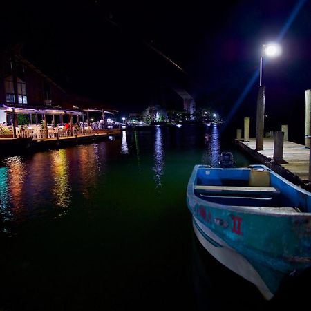Hotel Y Restaurante Backpackers Rio Dulce Luaran gambar