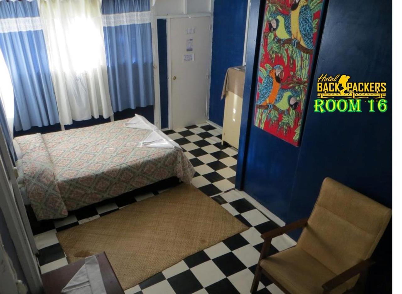 Hotel Y Restaurante Backpackers Rio Dulce Luaran gambar